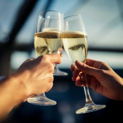 Card Factory Deluxe Helicopter Flight with a Glass of Bubbly & Chocolates Gift Experience Day