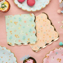 Card Factory Floral Paper Napkins - Pack of 16