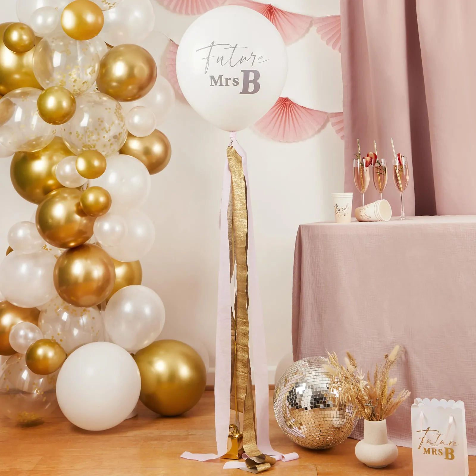 New Future Mrs Jumbo 18-Inch Latex Balloon & Tassel Tail Hen Party|Balloons For Her