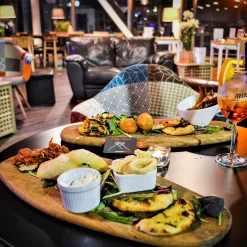 Card Factory Gastro Pub & Restaurant Dining for Two Gift Experience Day