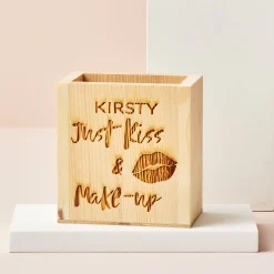 Kids Card Factory Personalised Wooden Pen Pot - Just Kiss and Make Up