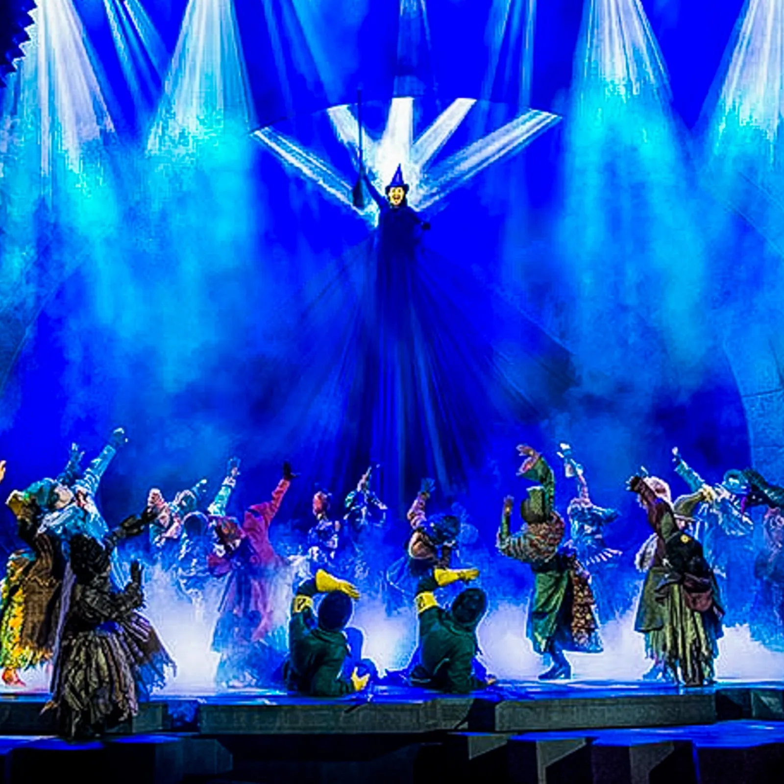 Card Factory Tickets to Wicked & a Meal for Two Gift Experience Day